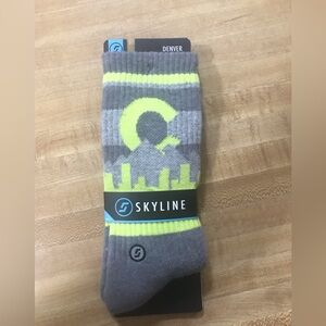 Denver Colorado Skyline Unisex Socks NWT Designer Funky Socks Yellow Gray